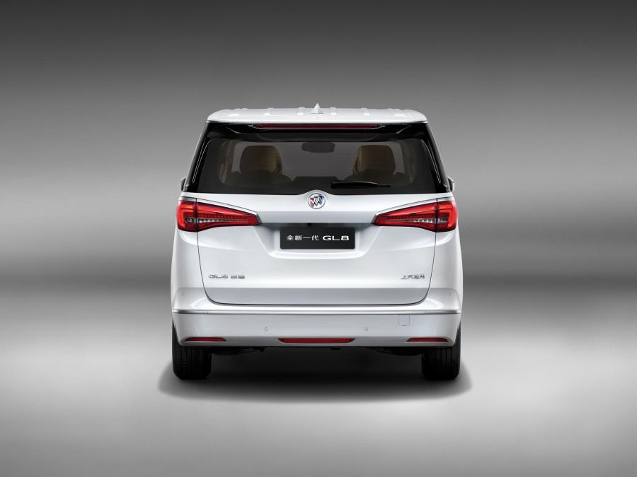  Buick GL8 ES 2016 года  (фото 6 из 14)